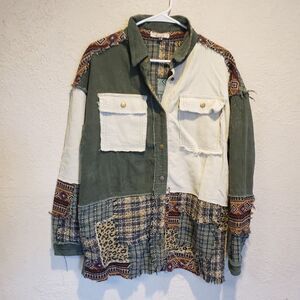 Gimmicks BUCKLE SZ MEDUM Pieced Bohemian BUTTON FRONT SHACKET